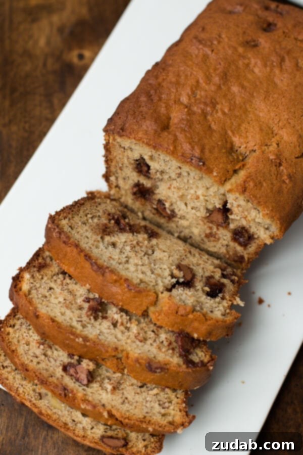 8 Recipes You'll Instantly Want to Pin 6 banana bread ohsweetbasil.com