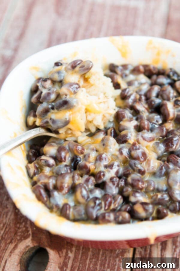 Cheesy black beans and rice ohsweetbasil.com Cheesy black beans and rice ohsweetbasil.com