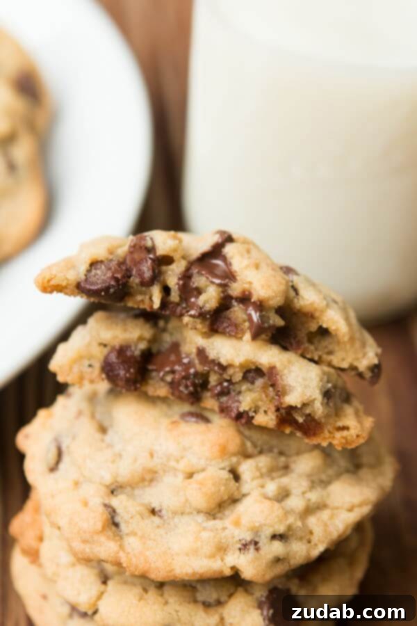 Recreating Boston Market's Signature Cinnamon Apples 7 Seriously amazing chocolate chip cookies recipe. You can't get enough of these Pizza Factory Copycat Cookies!