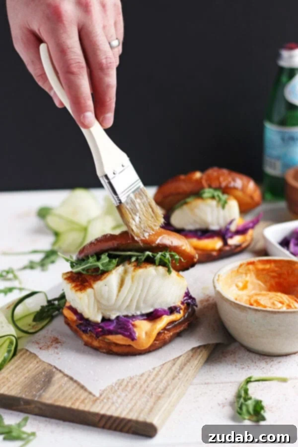Easy 30-Minute Fish Burger Recipe for Healthy Dinners Close-up of the flavorful blackened fish burger, showcasing its rich textures and appealing presentation.