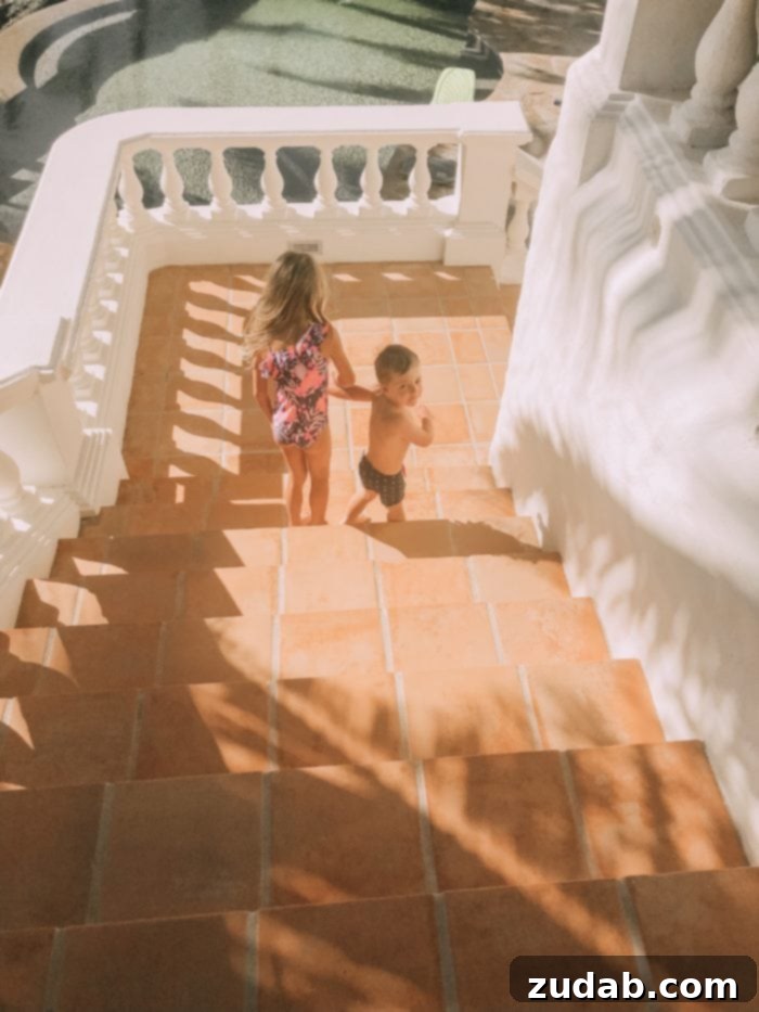 Unlock Mexico's Best Stays 16 A comfortable bedroom with a king-sized bed and elegant decor, ensuring restful nights