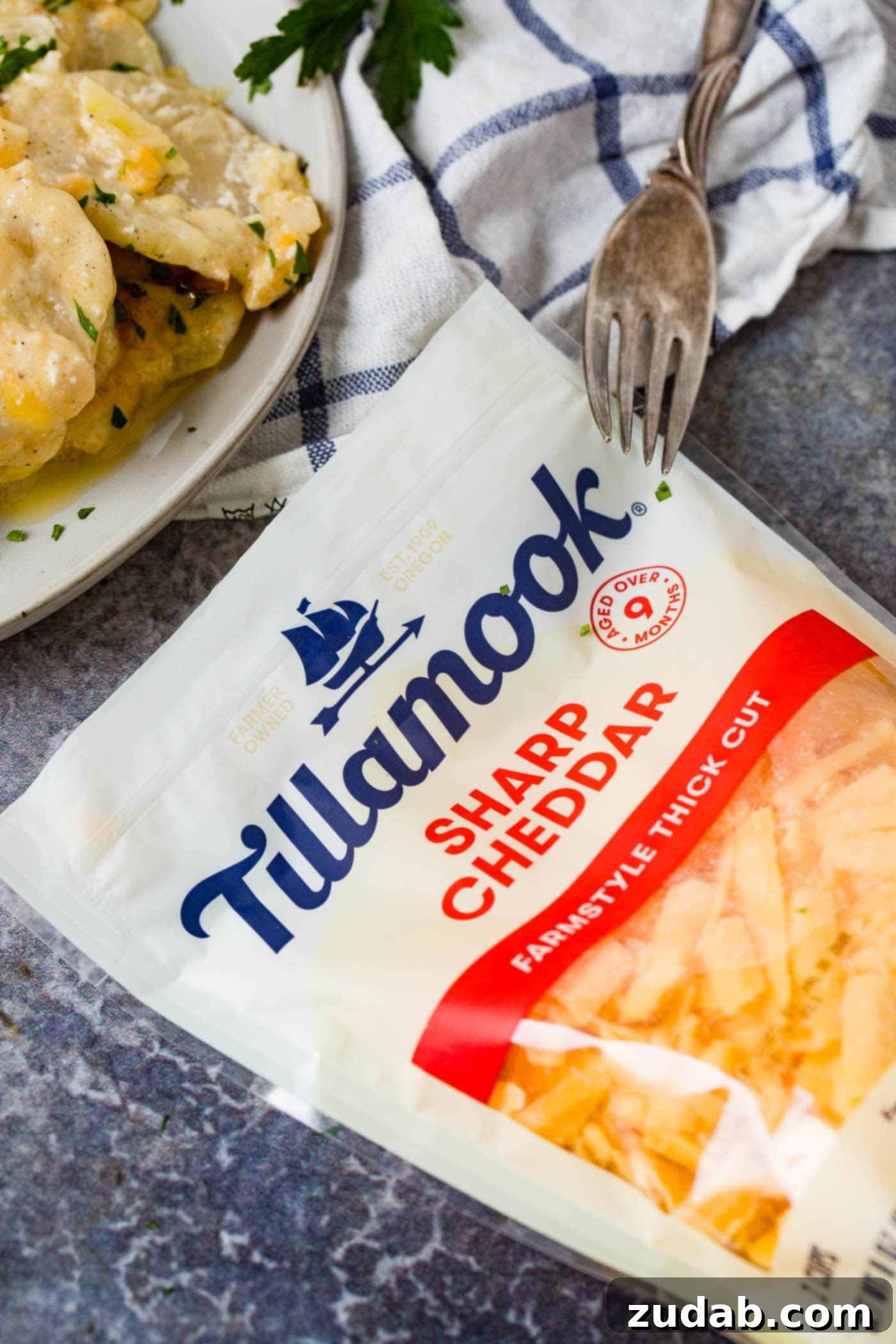 The Best Cheesy Potato Casserole Side Dish 6 Tillamook Farmstyle Thick Cut Cheese Shreds