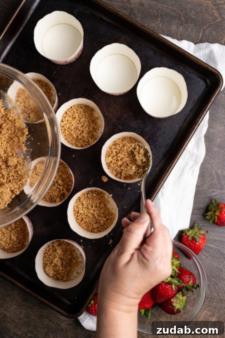 Luscious Strawberry Cheesecake Minis 5 Individual cups of graham cracker crust