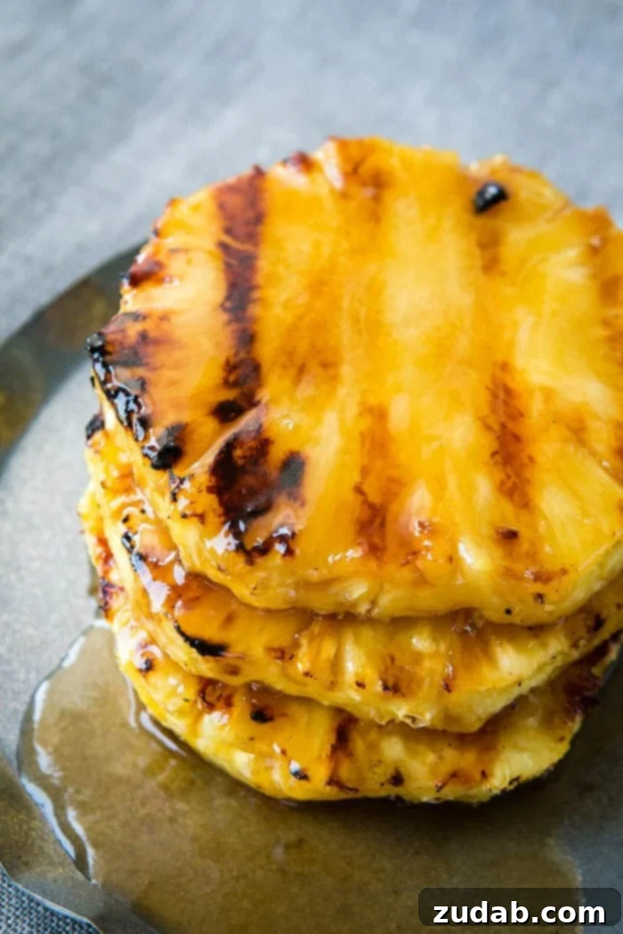 Caramelized Grilled Pineapple 4 Leave the core in your pineapple to make for easier grilling on the bbq! ohsweetbasil.com