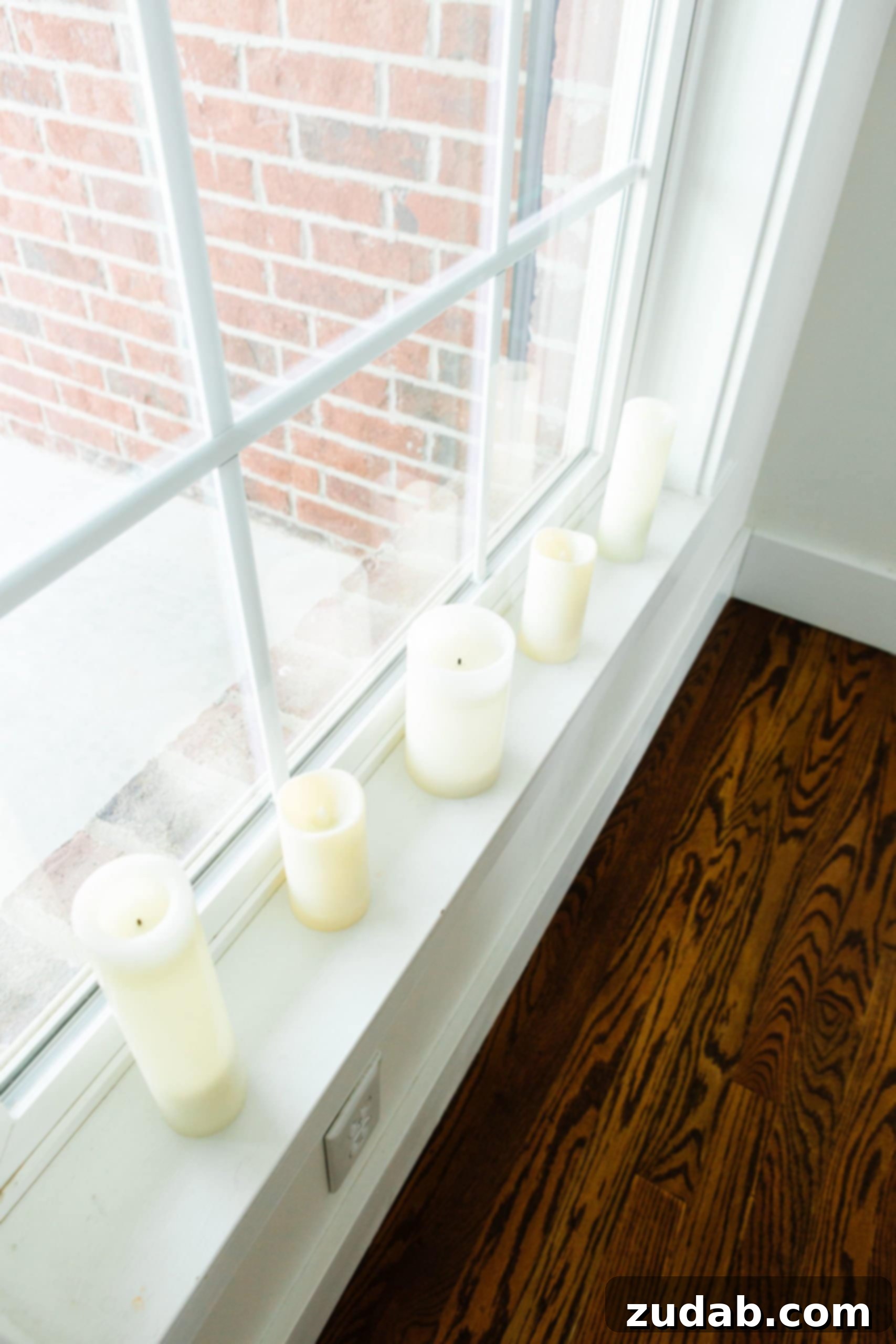 Christmas Dinner: A Nativity Tradition 4 battery operated candles
