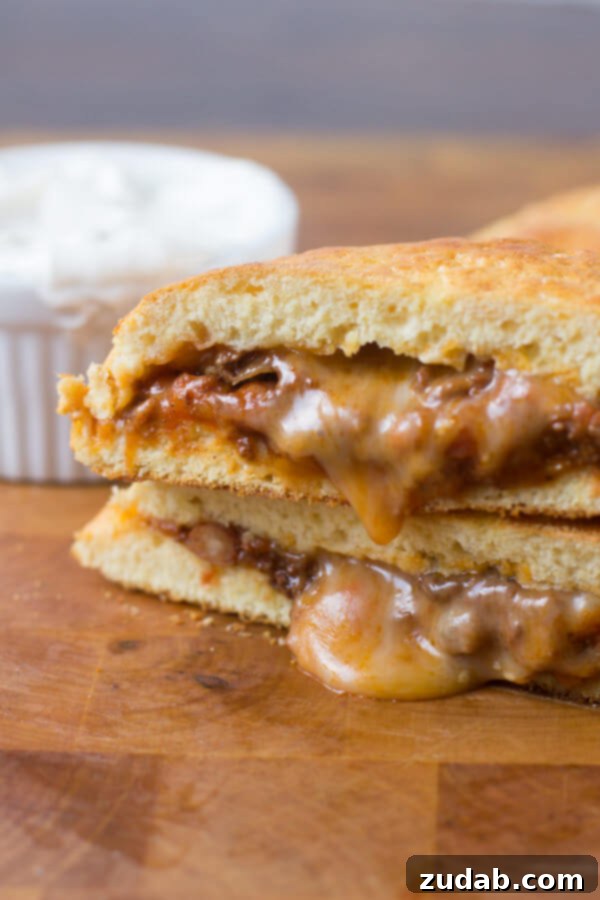 Effortless 5-Ingredient Steak Skillet 5 Chili Cheese Pockets: Quick, Hearty, and Kid-Friendly Dinner Recipe