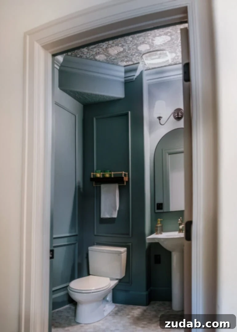 Dos and Don'ts of Color Drenching The Color Drenching Playbook 7 A color drenched bathroom